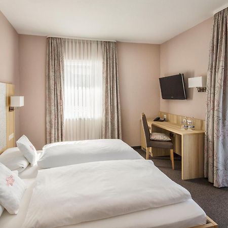 Invite Hotel Loewen Freiburg المظهر الخارجي الصورة