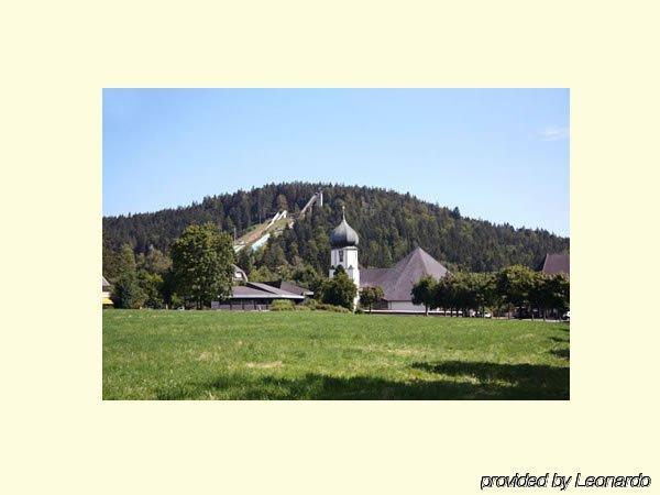Invite Hotel Loewen Freiburg المظهر الخارجي الصورة