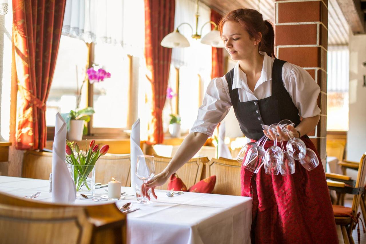 Invite Hotel Loewen Freiburg المظهر الخارجي الصورة