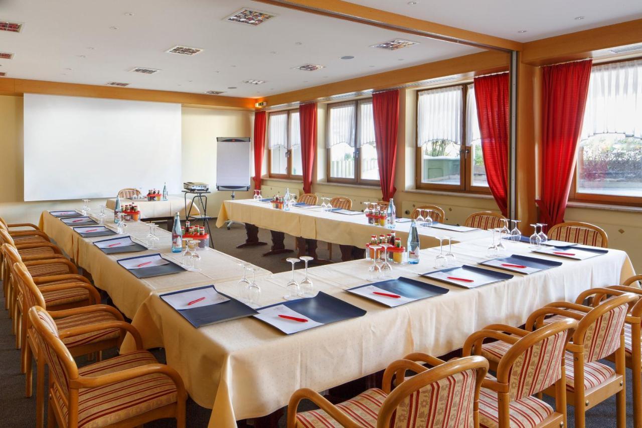Invite Hotel Loewen Freiburg المظهر الخارجي الصورة